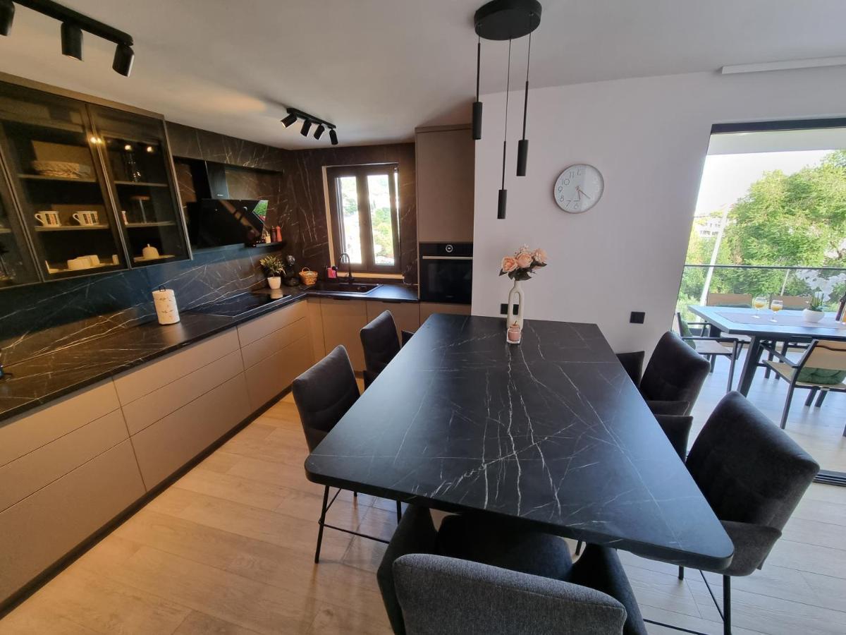 Family Peppina Apartment
